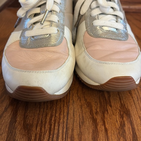 Michael Kors women’s Allie silver blush white lace up sneaker leather yoga 10 - Picture 10 of 12